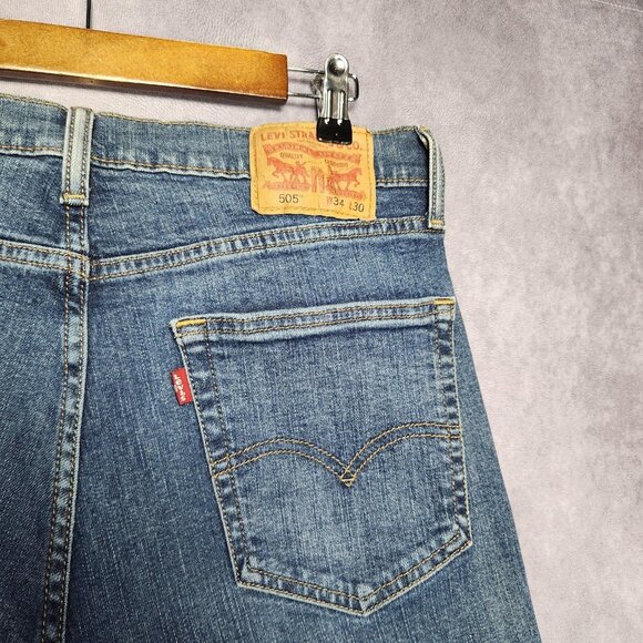 Levis 505 Jeans Mens 34x30 Blue Denim Straight Leg Regular Fit Classic Zip Fly‎ - Picture 5 of 16